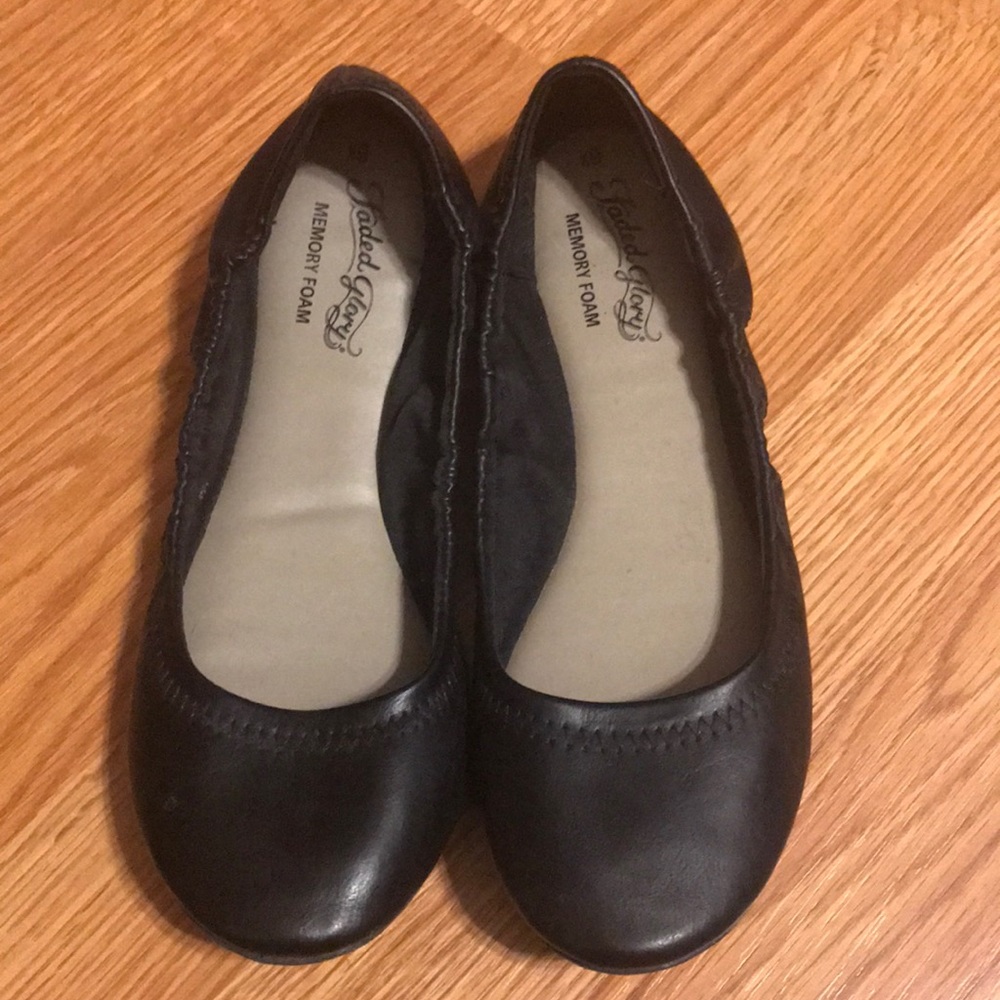 Black flats
